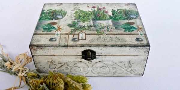 Шкатулки и купюрницы в технике декупаж
