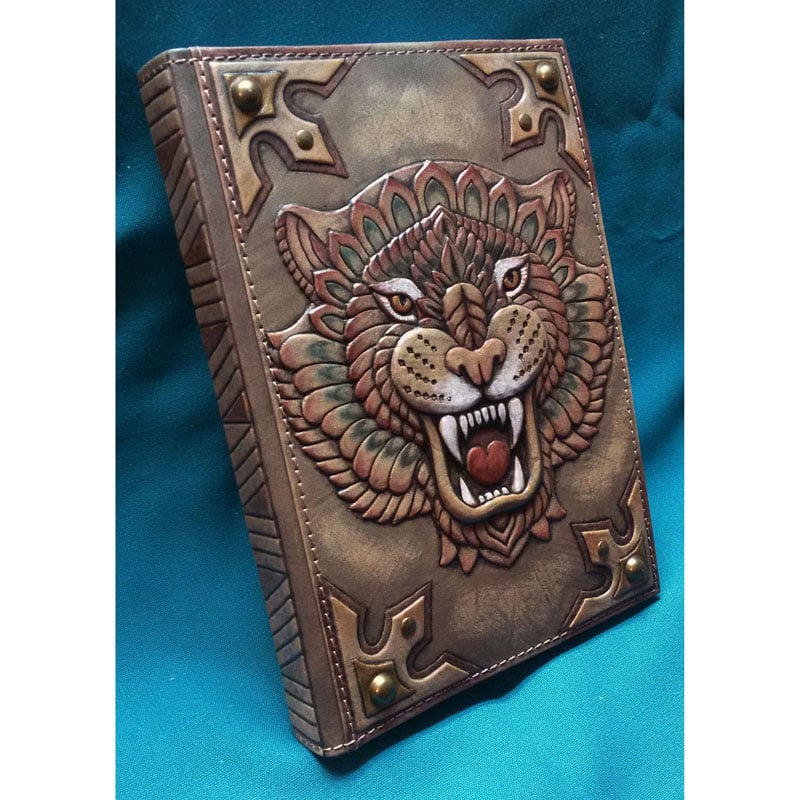 Кожаный блокнот Неукротимый Тигр brown leather