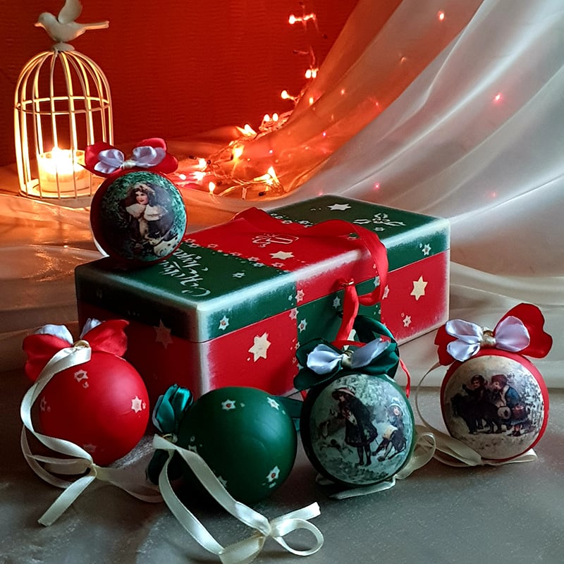 Набір ялинкових кульок Christmas Traditions