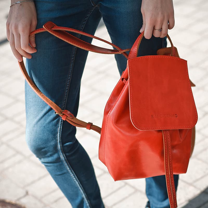 Женский рюкзак Handmade Coral leather Женский рюкзак Handmade Coral leather
