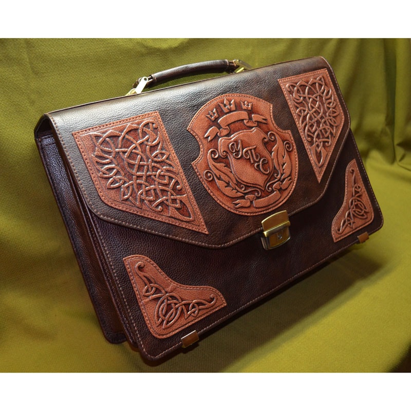 Кожаный портфель в подарок Именной brown leather