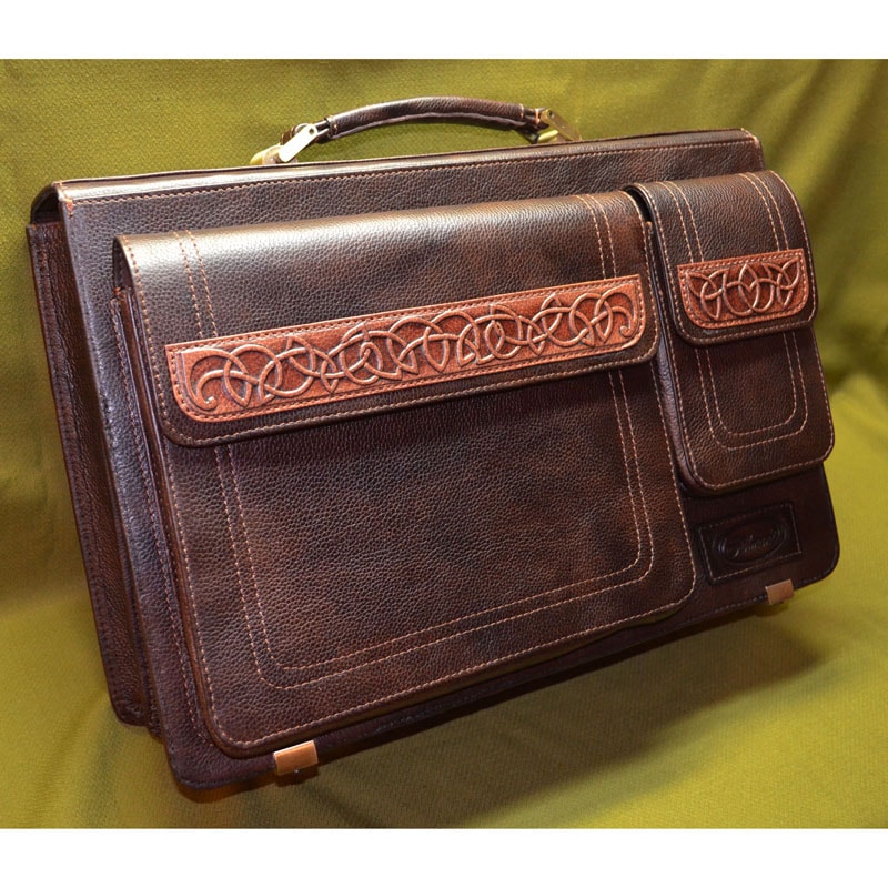 Кожаный портфель в подарок Именной brown leather