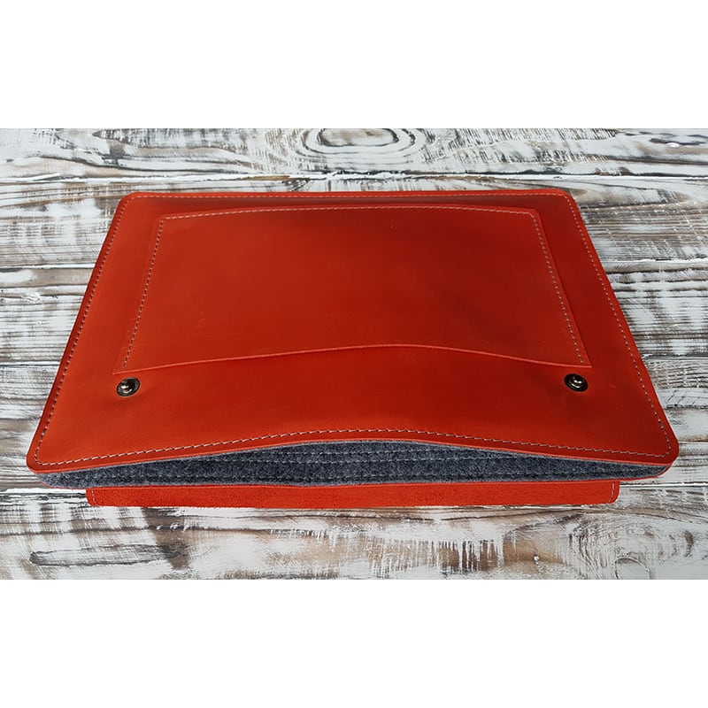 Чехол на планшет ручной работы Atacama Red Leather Чехол на планшет ручной работы Atacama Red Leather