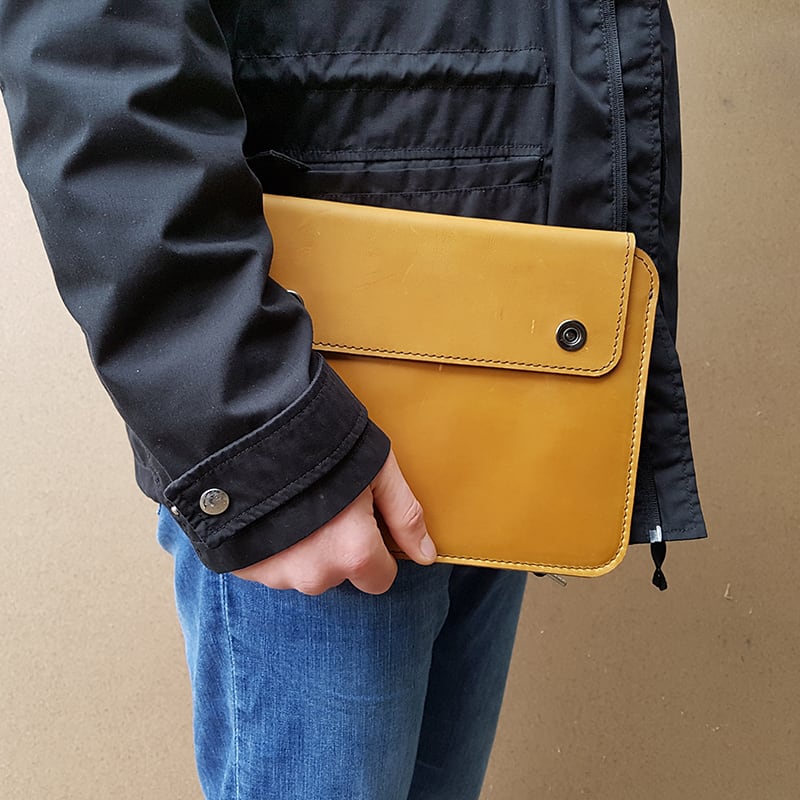 Защитный чехол для планшета Karakum Yellow Leather