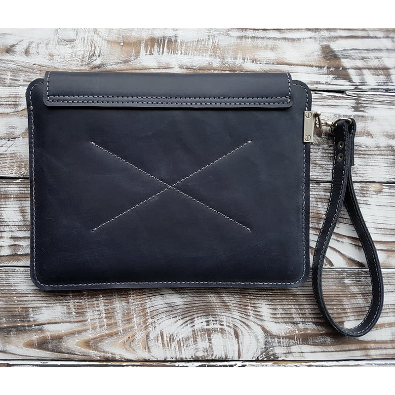 Авторский чехол для планшета Namib Black Leather