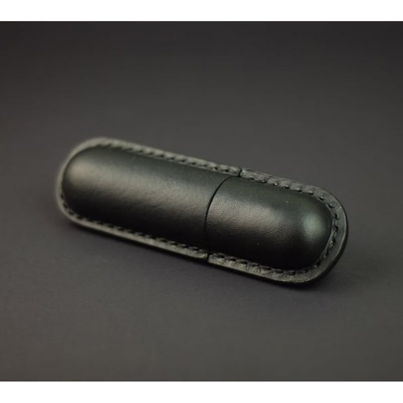 Чехол на электронные сигареты eCig black leather