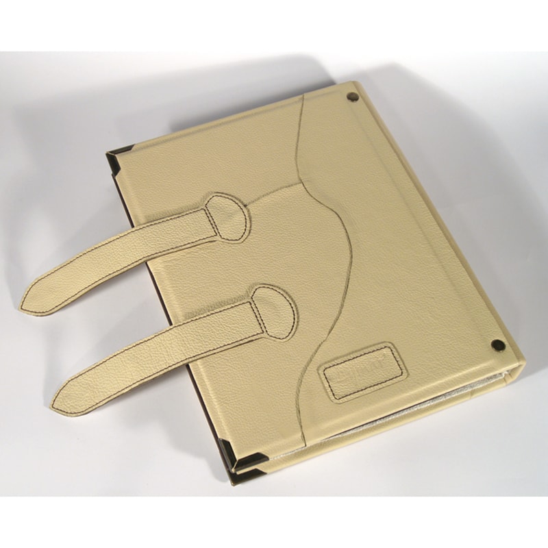 Кожаный семейный фотоальбом в подарок Milky Way Beige leather Кожаный семейный фотоальбом в подарок Milky Way Beige leather