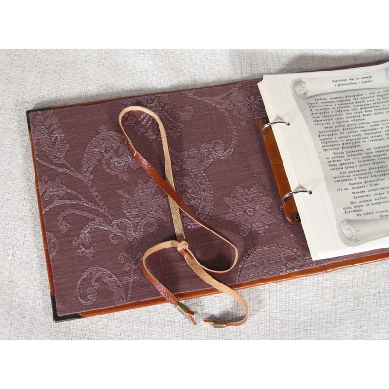 Авторский фотоальбом в подарок Family Node Red leather