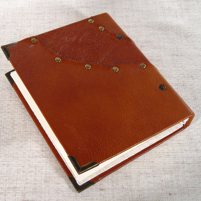 Семейный фотоальбом в подарок Retro Red leather Семейный фотоальбом в подарок Retro Red leather
