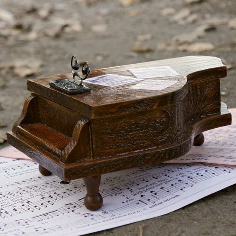 Винтажная деревянная шкатулка hand made Old Royal